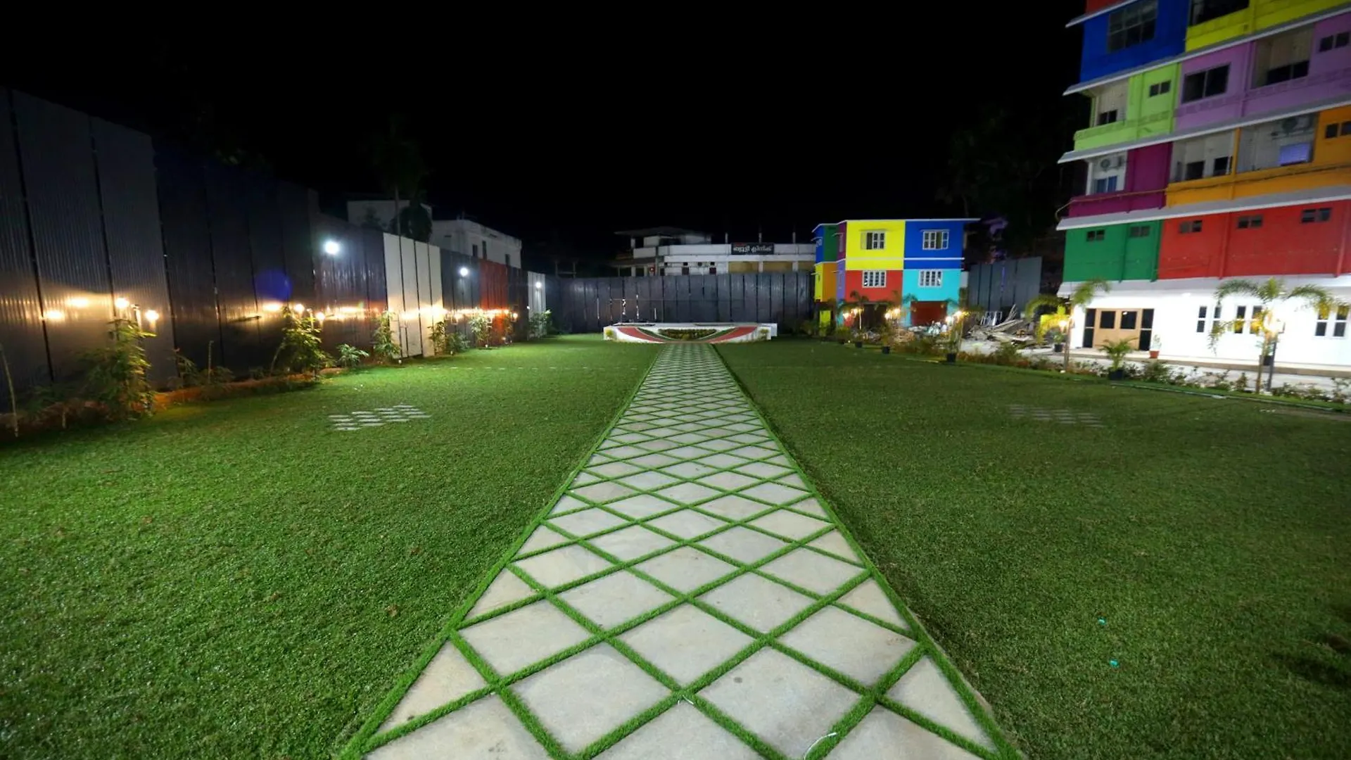 Temple View Residency Otel Chottanikara